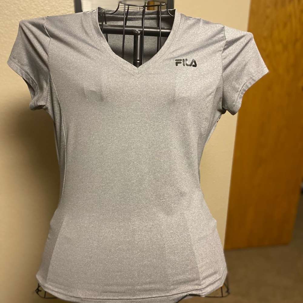 Fila athletic top